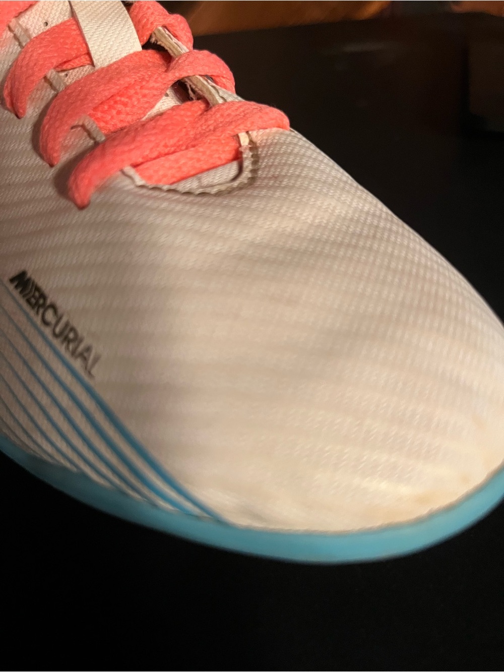 Nike - Picture 7 of 16